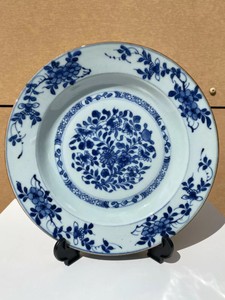 A Fine Antique Chinese KANGXI Flower Porcelain Plate #2