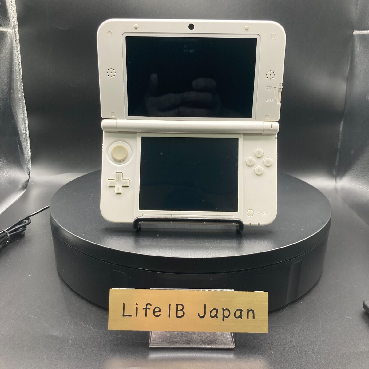 Nintendo 3DS LL Tomodachi Life New Edition Console Pack Nintendo 3DS LL Tomodachi Life New Edition Console Pack