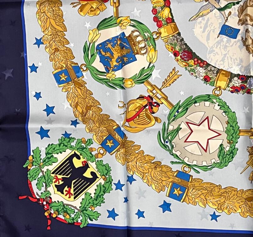 Authentic RARE! Hermes Emblemes De L'Europe Vintage 90cm Silk Scarf image 5