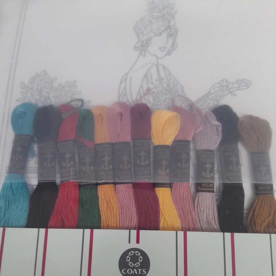 Anchor Embroidery Kit - Art Deco Costumes - Robe pour Diner au Bois - Image 4 of 4