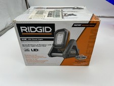 RIDGID R86902B 18V 18Volt LED Flood Light Work Light - TOOL ONLY