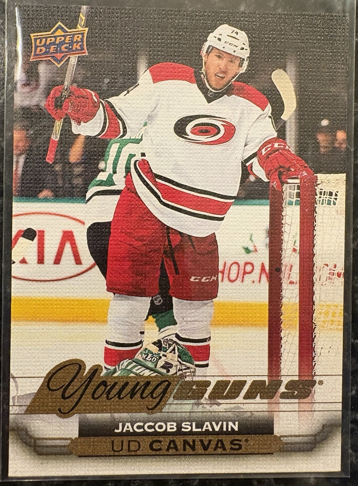 15-16 Upper Deck Jaccob Slavin RC CANVAS YOUNG GUNS #231 HURRICANES