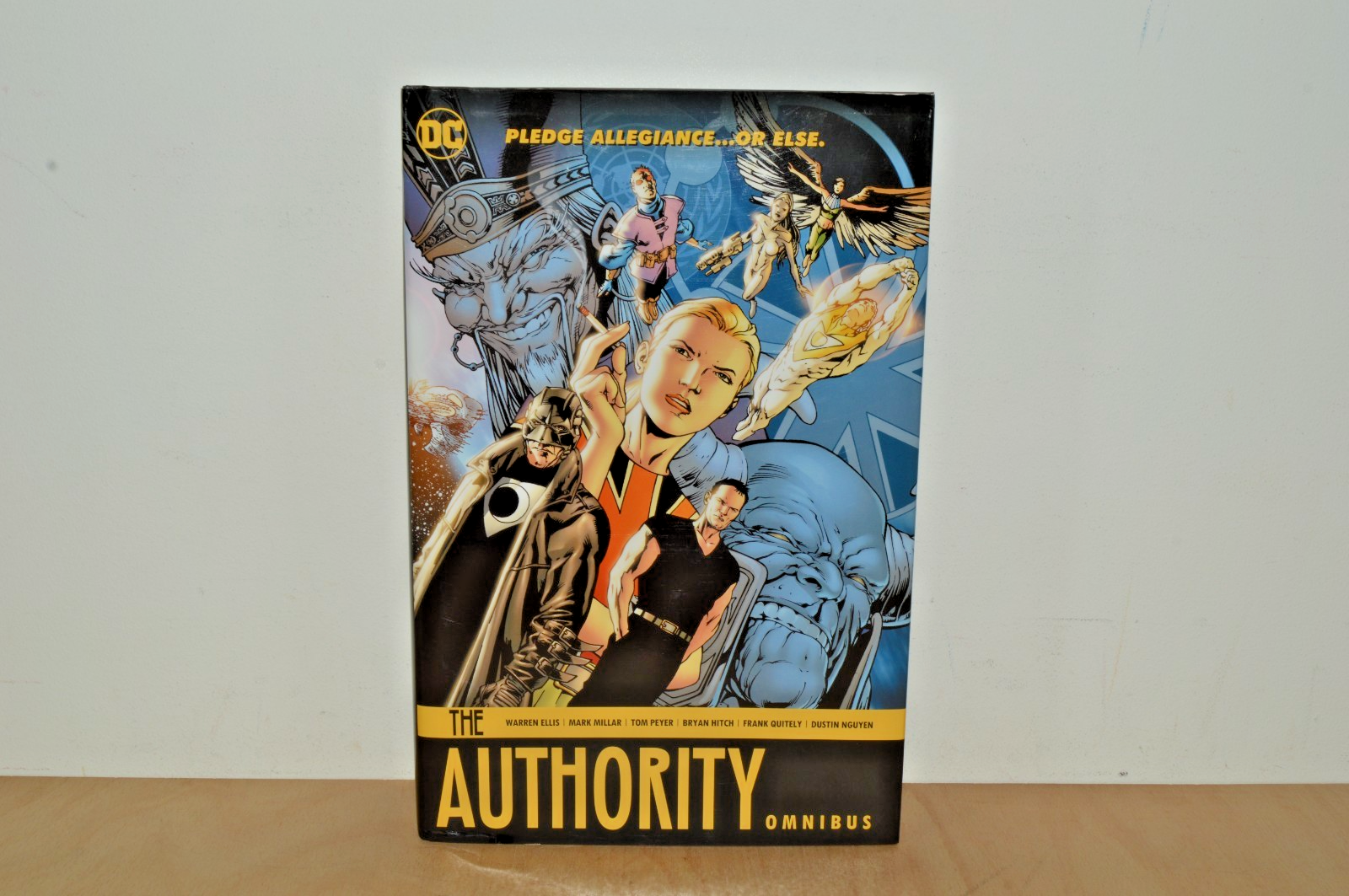 The Authority Omnibus - Warren Ellis - DC Comics 2019 (#E1) 1st Printing
