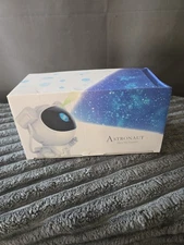 Mooyran Astronaut Starry Sky Night Light Projector - White