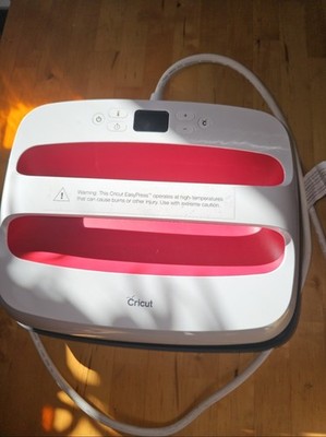 Cricut EasyPress 2 12x10 inch Press Machine - 2005433