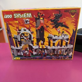 LEGO Castle 6097 Night Lord&rsquo;s Castle (Used Complete w/ Box)