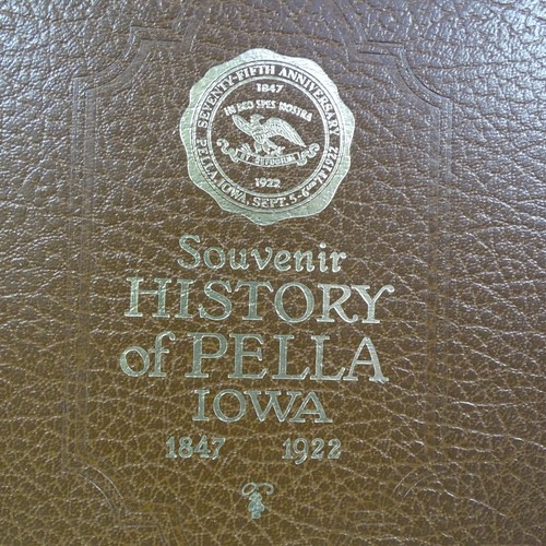 Vintage Copy of Souvenir History or Pella Iowa 1847-1922 Commemorative Book - Picture 2 of 7