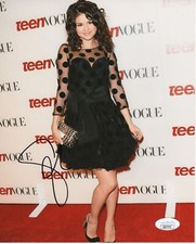 Selena Gomez Sexy Autographed Signed 8x10 Photo JSA