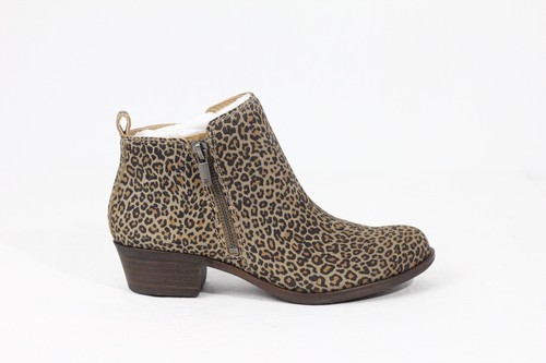 Lucky Brand Boots New sz 6 Animal Print 