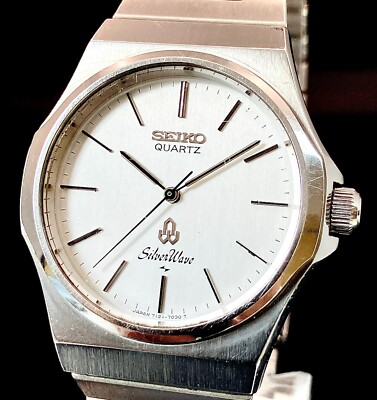 SEIKO セイコー Silver Wave シルバーウェーブ クォーツ 腕時計 Seiko Silver Wave セイコー シルバーウェーブ クォーツ 腕時計