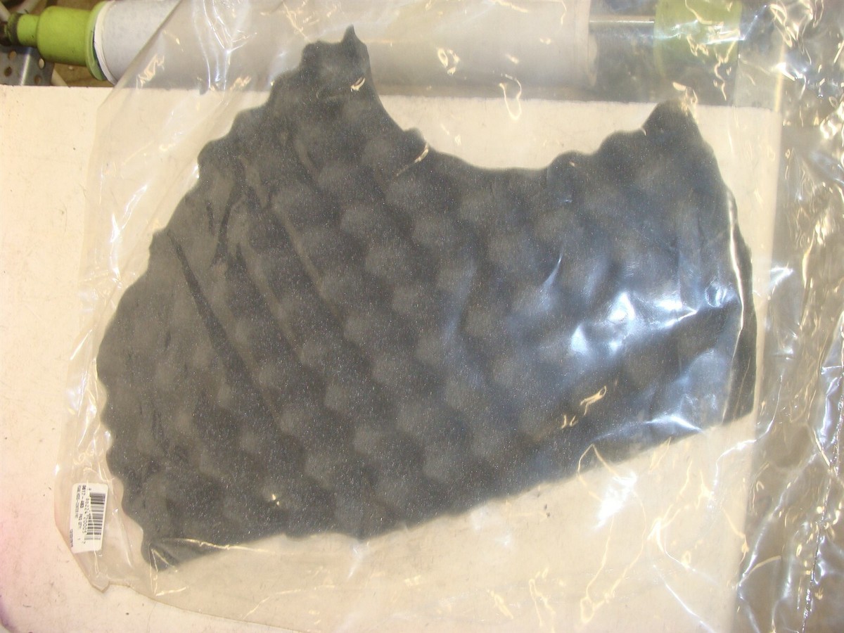 ARCTIC CAT new oem 0617-463 hood foam center front 05 06 firecat