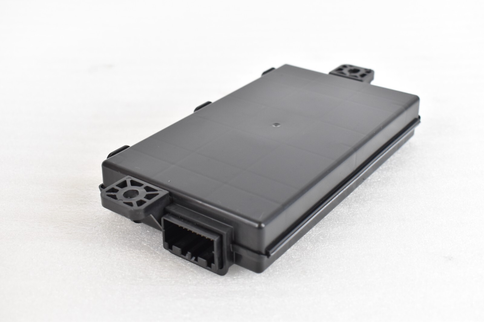 π 2014-2017 MASERATI GHIBLI S Q4 PASSIVE ENTRY COMPUTER CONTROL MODULE UNIT OEM