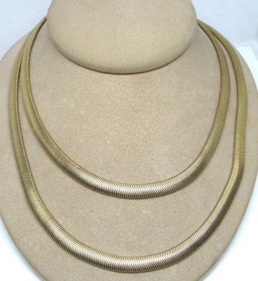 Vintage goldfarbene flache Schlangenkette Länge 34'' Breite 1/4''
