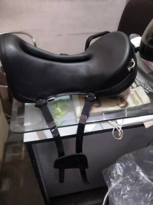 Light Weight Endurance Synthetic Saddle For Horse Seat 15'' To 18'' Free straps