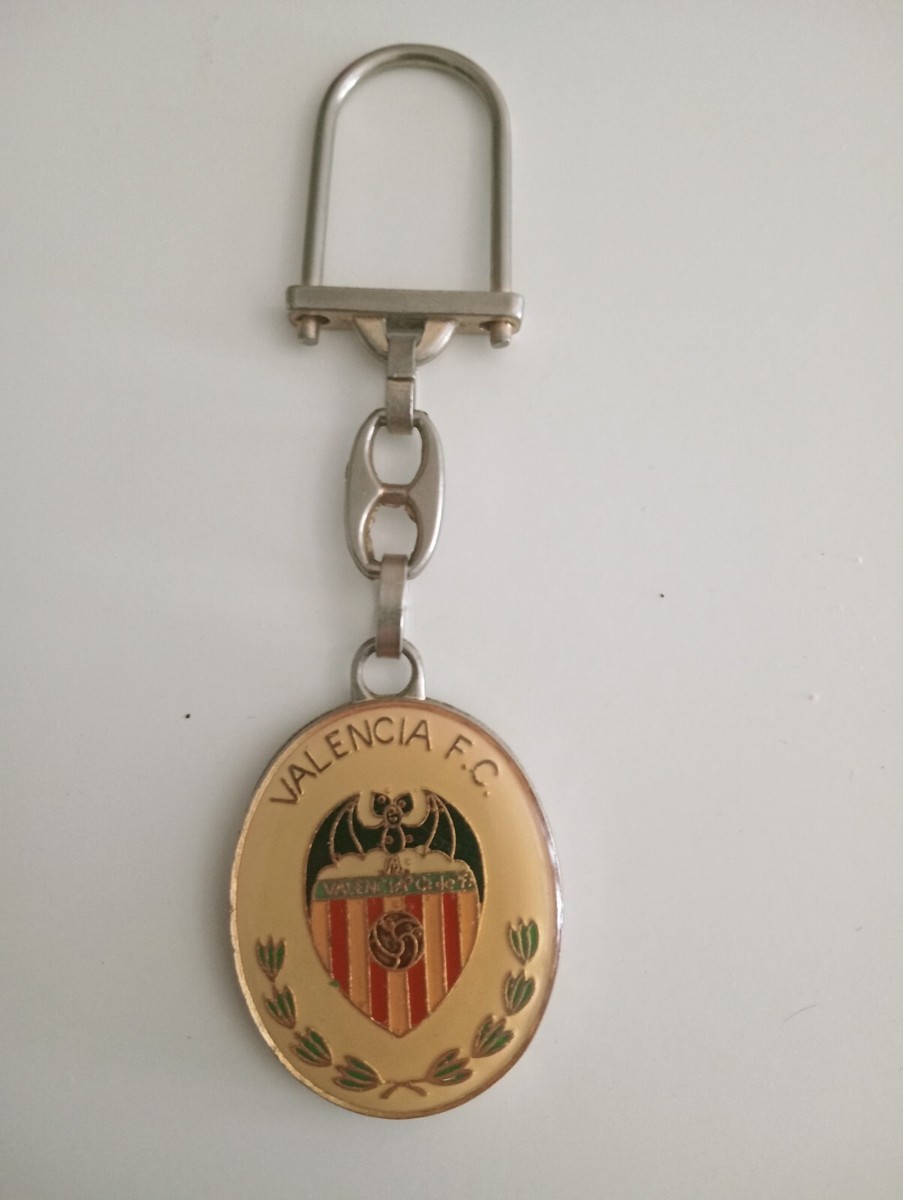 LOT PORTE CLÉS insignes militaire dont infanterie de marine et divers