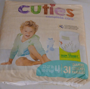 Cuties Complete Care Disposable Diapers, Size 4, 31 Count, Baby 22-37 lb