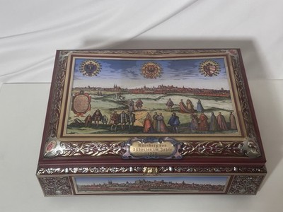 collectible 2009 Lebkuchen-Schmidt large  tin box