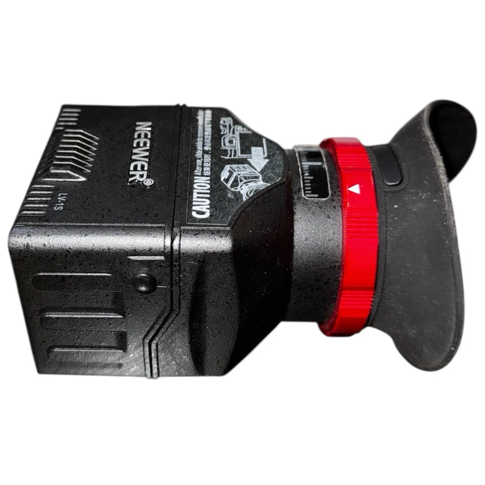 Neewer NW-LV-1S Viewfinder, LCD Viewfinder for DSLR Video Cameras - Image 3 of 4