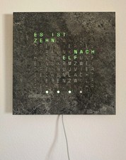 Wortuhr in Schiefer-Optik