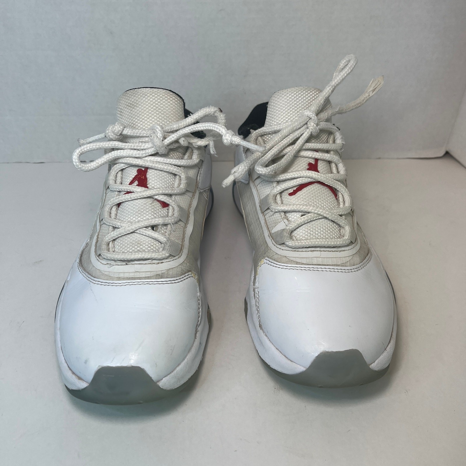 Air Jordan 11 CMFT Low Sneaker Shoes White Unisex Youth Size 5.5 CZ0907-162 thumbnail 2
