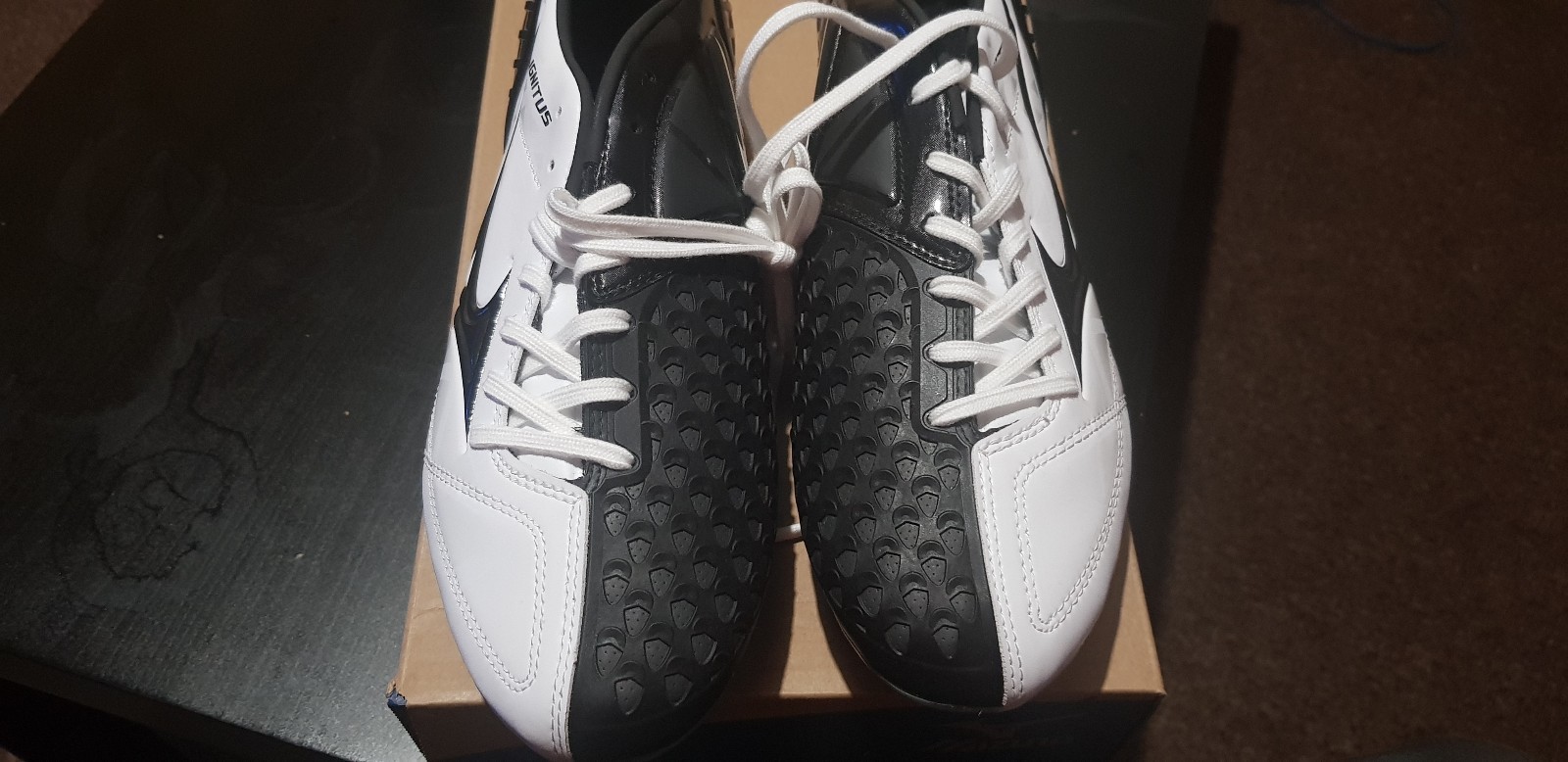 mizuno ignitus astro