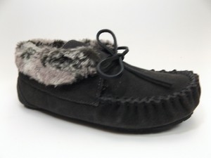 grey minnetonka moccasins