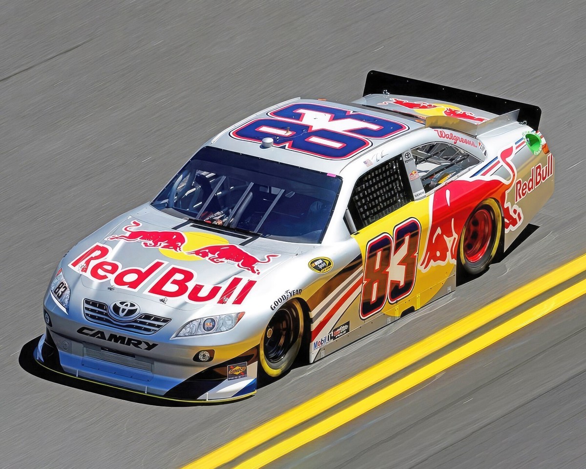 Brian Vickers 2011 Daytona 500 NASCAR 8