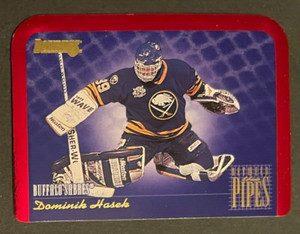 Dominik HASEK 1995-96 Donruss Between The Pipes Die-Cut #2 Bufflao Sabres