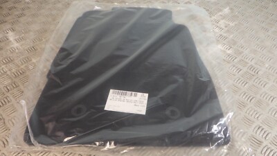 MG 5 Teppichmatten 4er Set in schwarz NEU