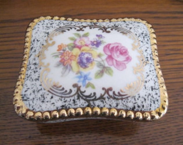Porcelain trinket box Germany Collectable trinket box PM made in GDR eBay
