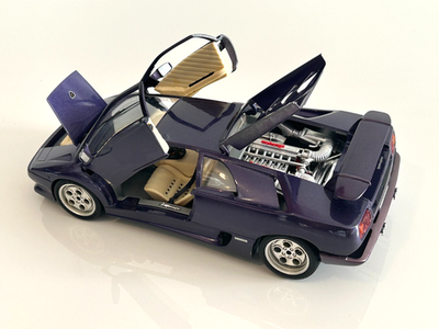 Lamborghini Diablo Noire 1990 - Miniature 1/18 MIRA (Espagne) - Zamac - Sans Boîte