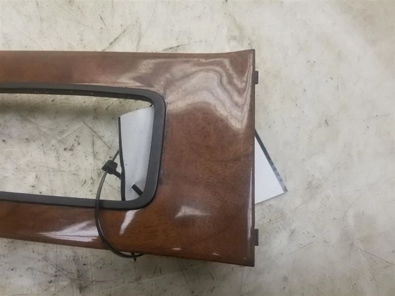 Montaje de bisel de palanca de cambios Lexus Es300 1999 Foto 4 de 4