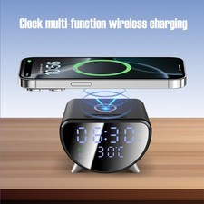UK Digital Alarm Clock 15W Wireless Charger With Temperature For Office/Bedroom