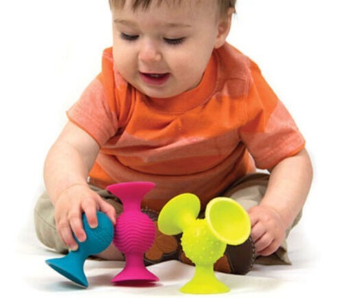 Fat Brain PipSquigz Playful Texures & Rattle batch#F0722A