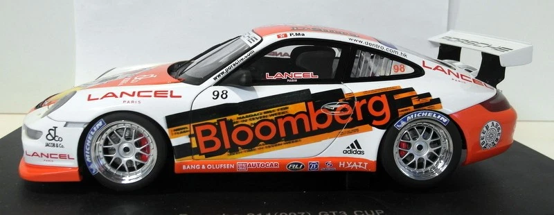 Autoart escala 1/18 diecast 80689 Porsche 997 GT3 Cup 2006 P.MA #98 Foto 2 de 4
