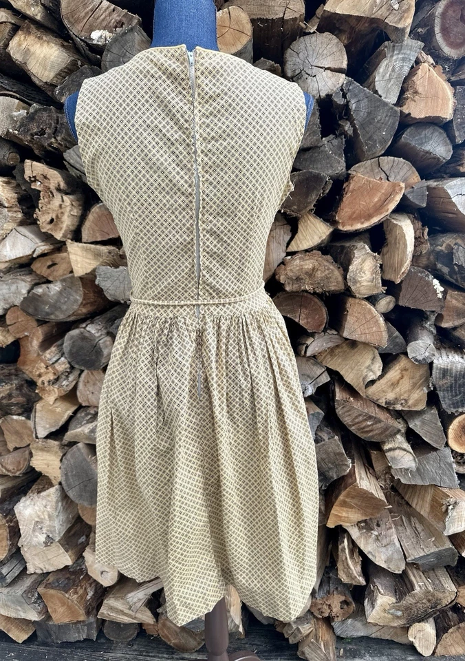 Vestido de Algodón Hecho a Mano Vintage Años 50 Estampado Amarillo Falda Completa Talla Pequeña ¡Hermoso! Foto 2 de 4