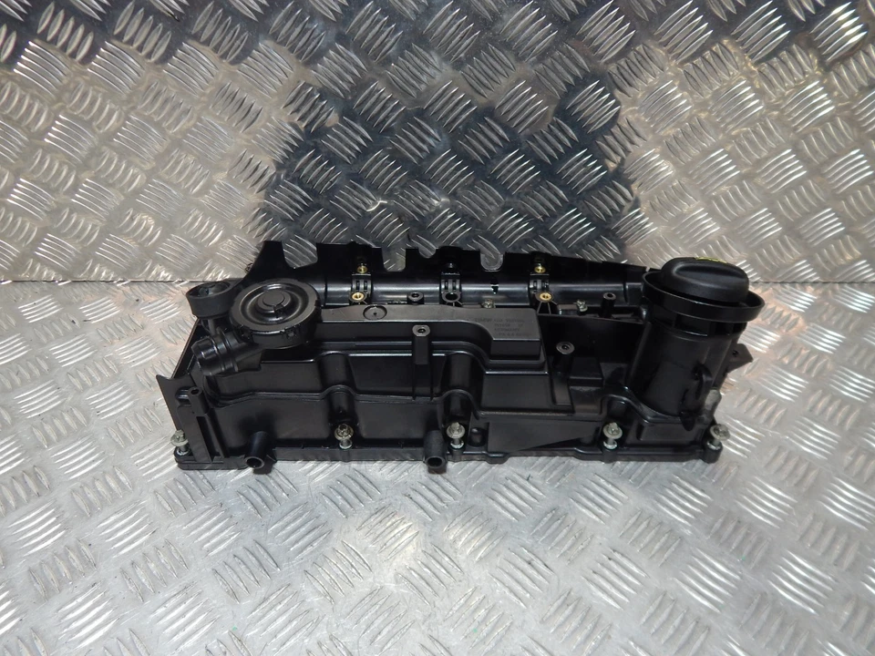 MINI COUNTRYMAN MK3 2012 1.6 DIESEL ROCKER CAM COVER 7823180 - Image 4 of 4