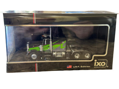 IXO 1973 PETERBILT 359 - BLACK AND LIME  1/64 U64TR007