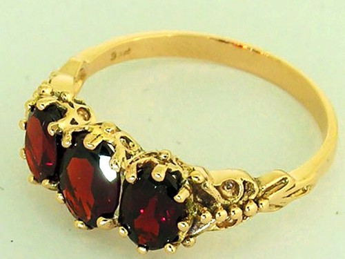 R225 Genuine 9K Yellow or Rose Gold Natural Garnet Trilogy Ring Three-Stone - Picture 5 of 5