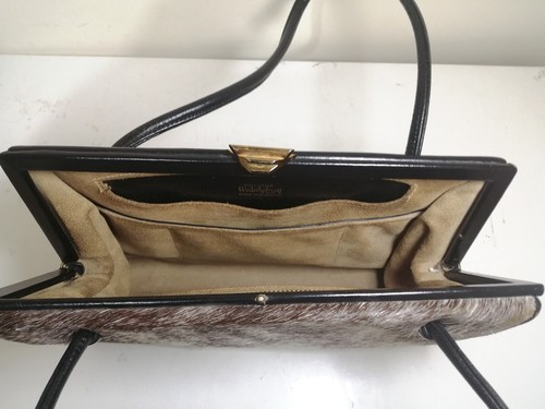 Vintage WALDYBAG Handbag Black Leather & Faux Fur Suede Lining - Picture 7 of 11