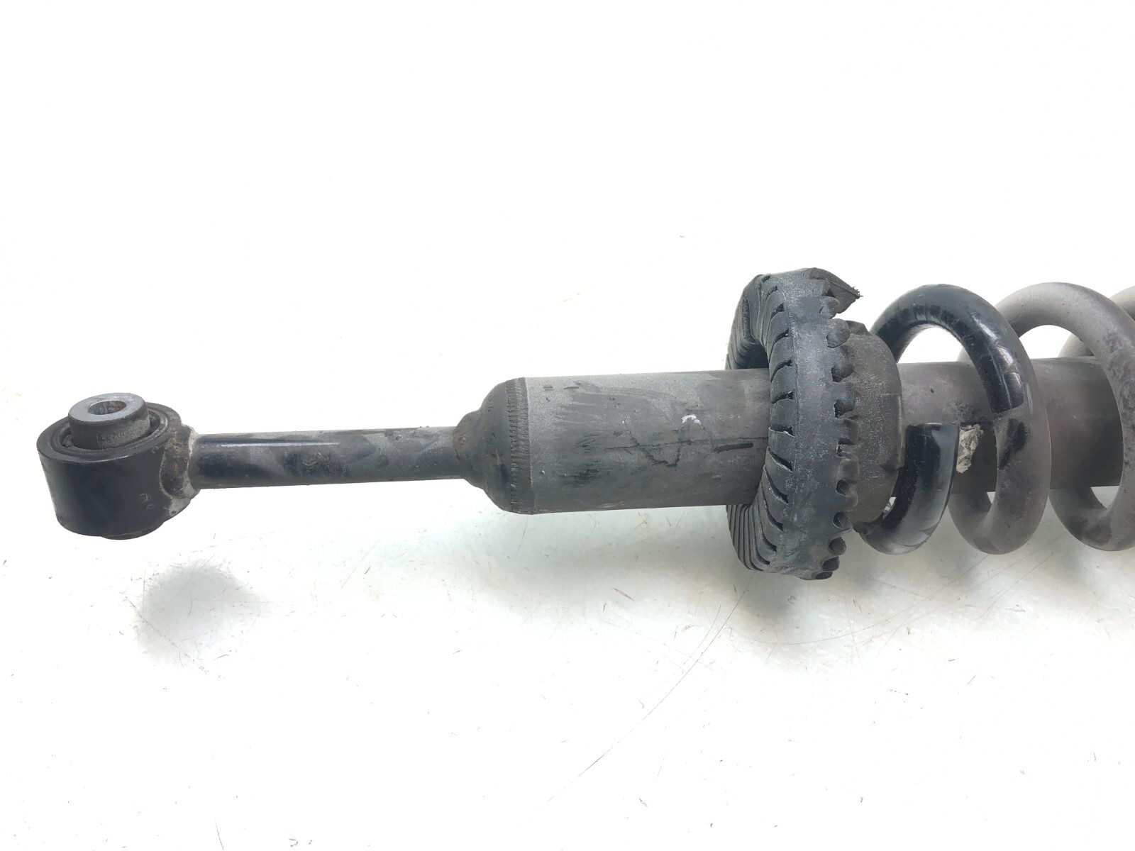 2014-2019 MASERATI GHIBLI SQ4 AWD LEFT DRIVER REAR SHOCK ABSORBER STRUT OEM.