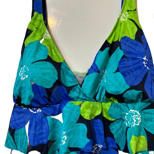 Tropical Escape Women’s Swimsuit Plus Size 22W Multi Color Floral Beach NWT - Picture 2 of 8
