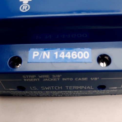 Gems Sensors 144600 L.S. Switch Terminal, 120 VAC/5A, SPST N.O. - Picture 2 of 6