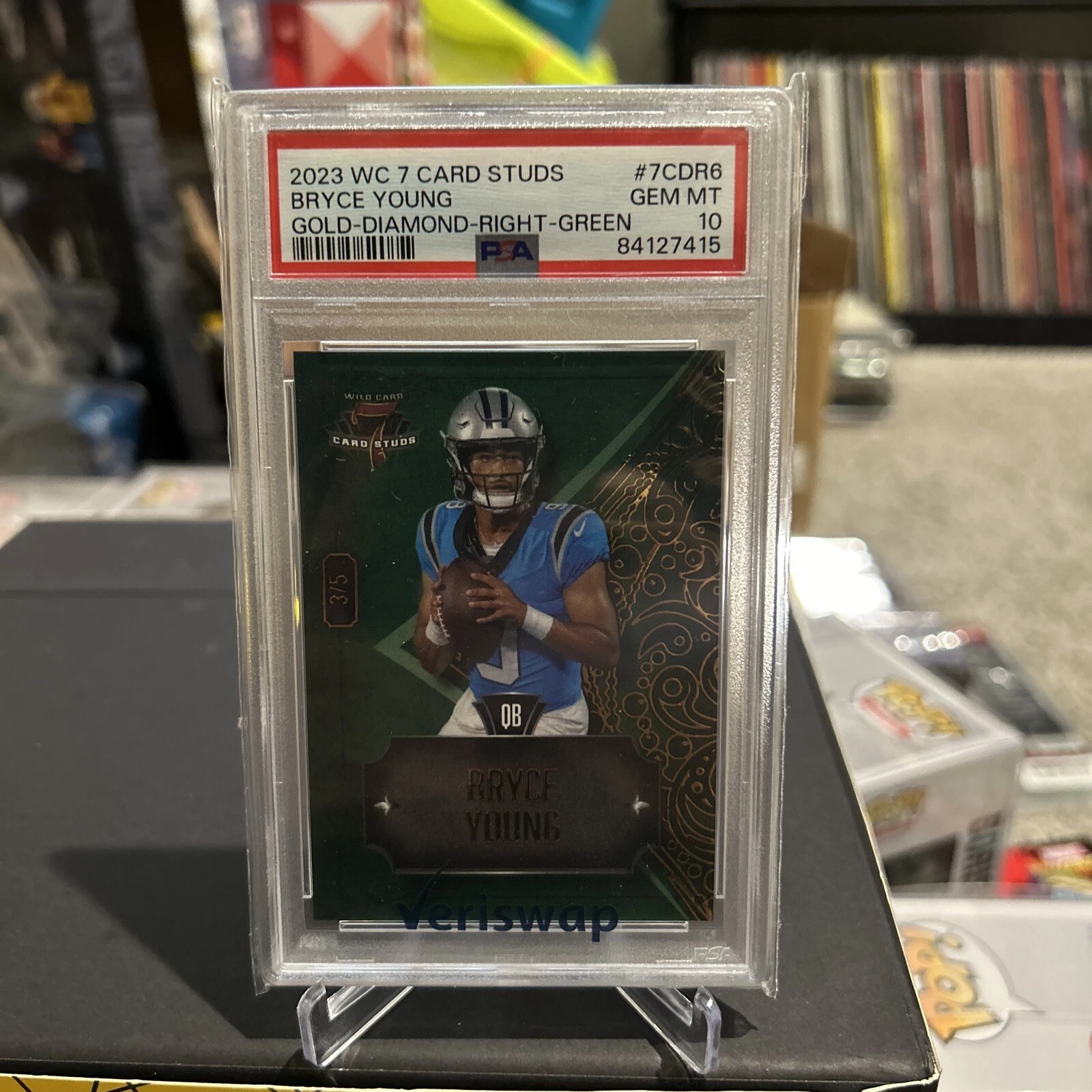 Bryce Young Wild Card 7 Card Studs #7CDR6 Gold Foil-Diamond-Right-Green