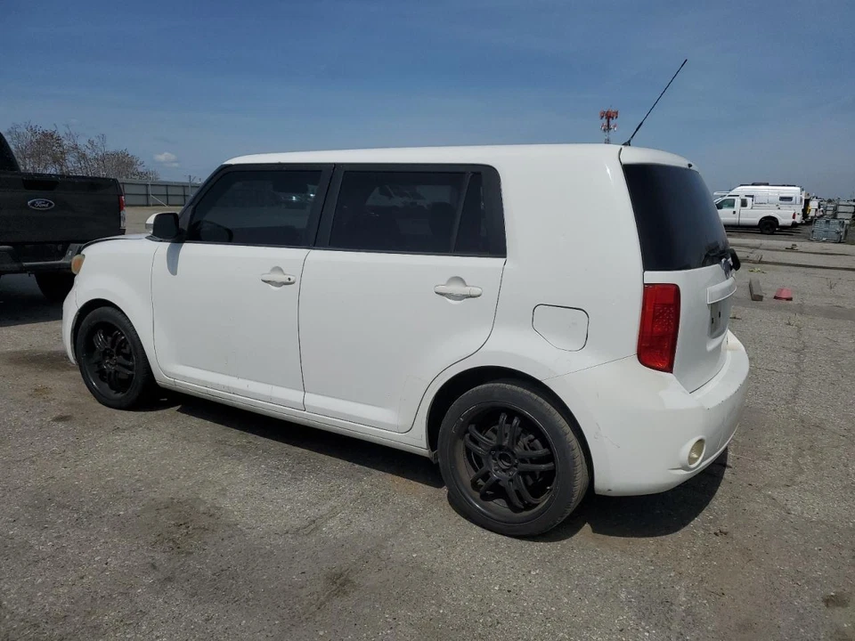 Used Fuel Tank fits: 2008 Scion XB  Grade A - Image 2 of 4