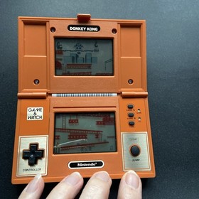 Donkey Kong NINTENDO Game & Watch VINTAGE Handheld LCD Original 1982 Electronic