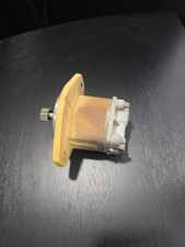 Caterpillar C15 Engine transfer pump Part#: 1...