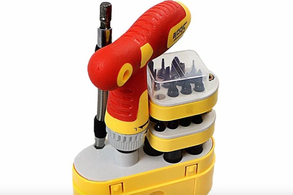 Screwdriver Set of 32 Assorted Sizes with Storage Case Tool Kit Screwdriver Set - Image 2 of 2