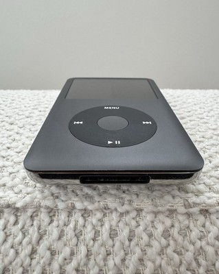 Apple iPod classic 7th Generation 160GB MC297J/A Black NewBattery