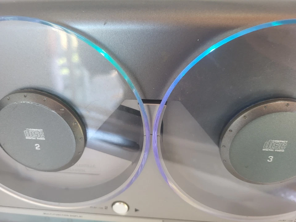 Emerson MS3106 3-Disc CD Player AM/FM Stereo Wall Mountable 2005 Tested REad - Image 3 of 4